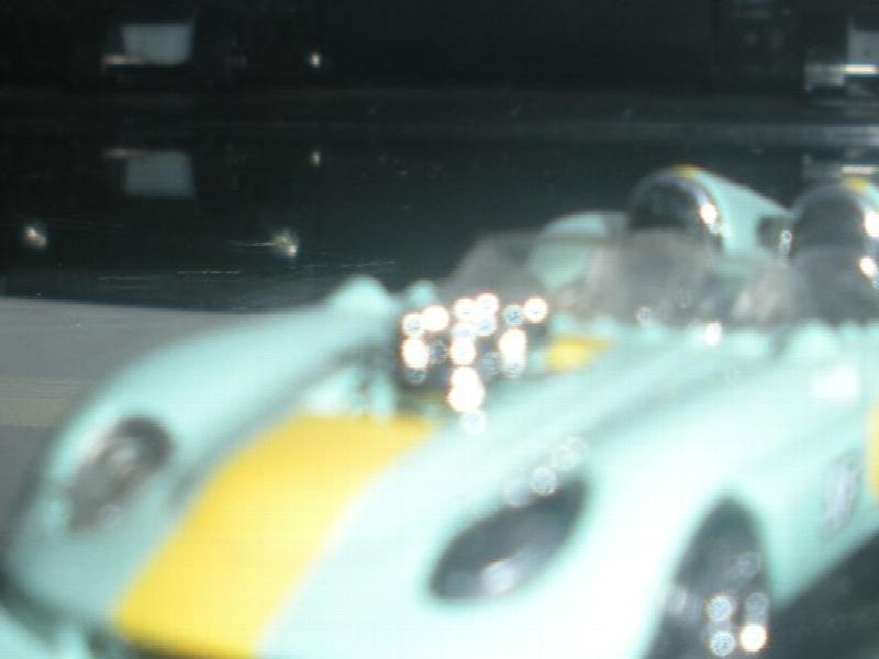 Carrinho Hot Wheels Glory Chaser Retro Racers 2022 HCT28 - M7C5 - A Pronta  Entrega!